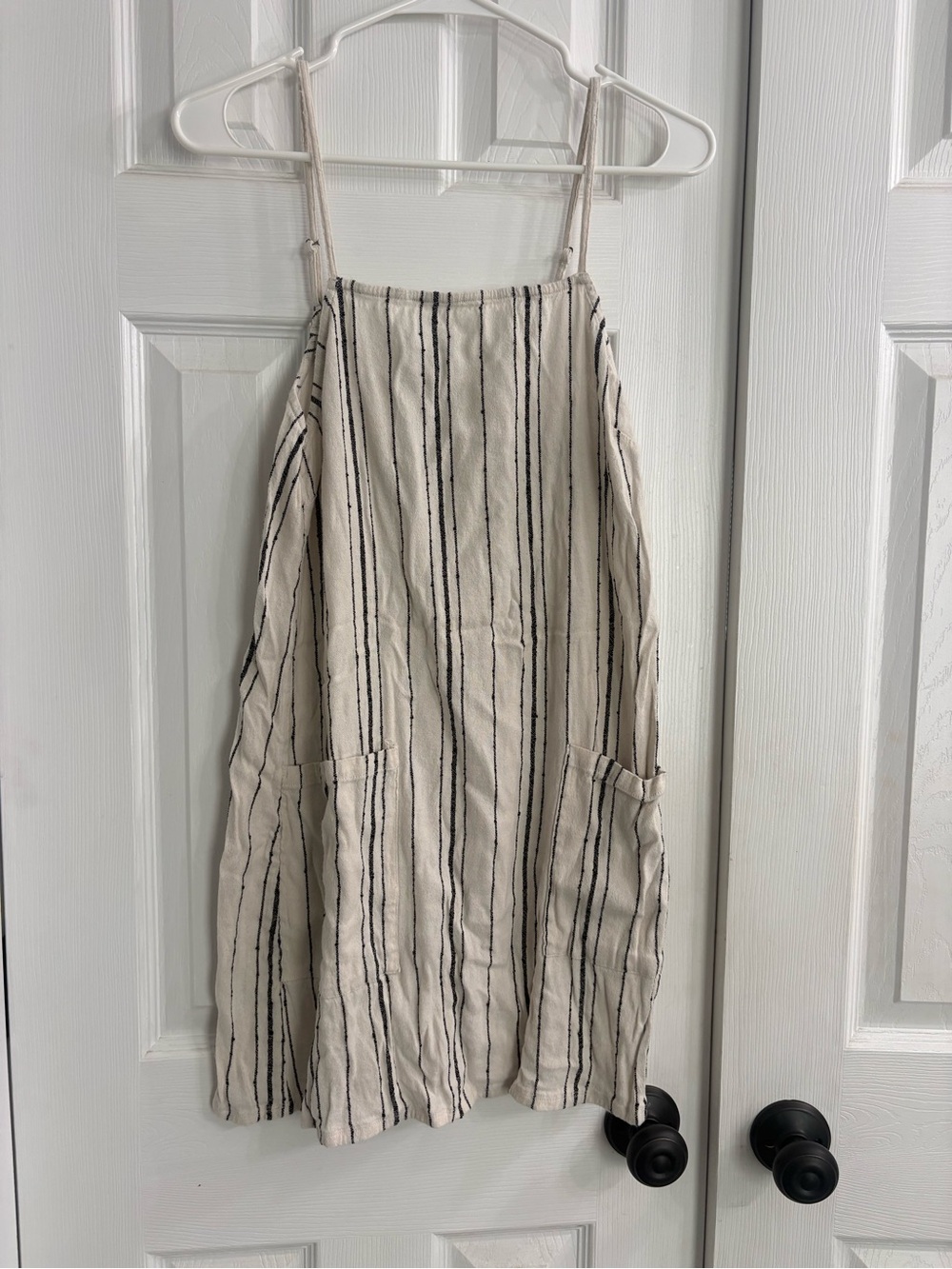 Billabong Striped Spaghetti Strap Mini Dress with Pockets Cream Black SZ Large